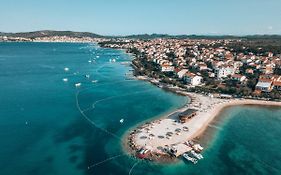 Pansion Karoca