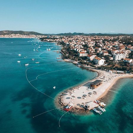 Bed and Breakfast Pansion Karoca Vodice Exterior foto